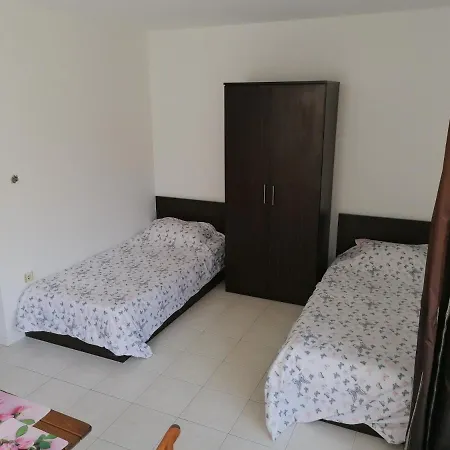 Triumph Village Aparthotel Sveti Vlas