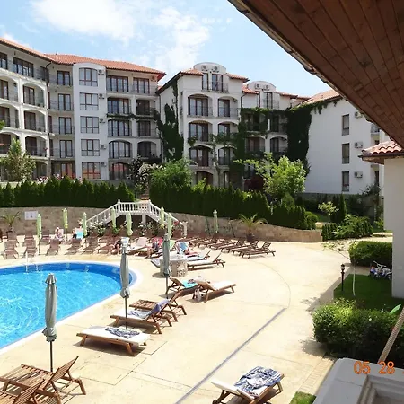 Apart-hotel Triumph Village