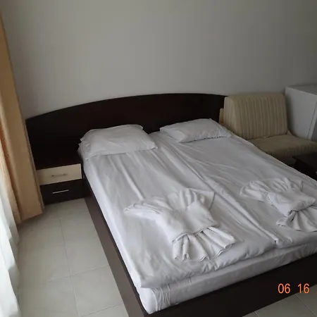 Triumph Village Aparthotel 4*