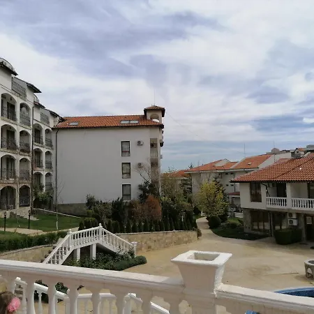 Triumph Village 4* スヴェティ・ヴラス