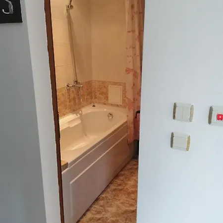 Triumph Village Lägenhetshotell 4*