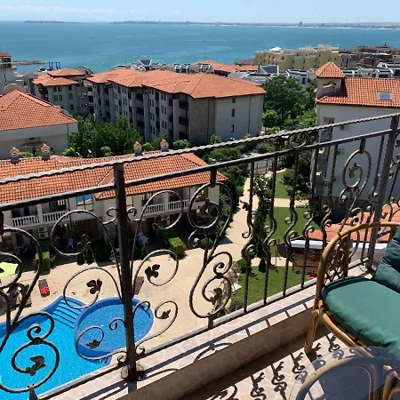 Triumph Village スヴェティ・ヴラス