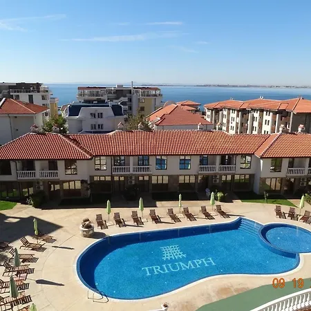 Triumph Village アパートホテル スヴェティ・ヴラス