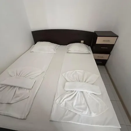 Hotel apartamentowy Triumph Village