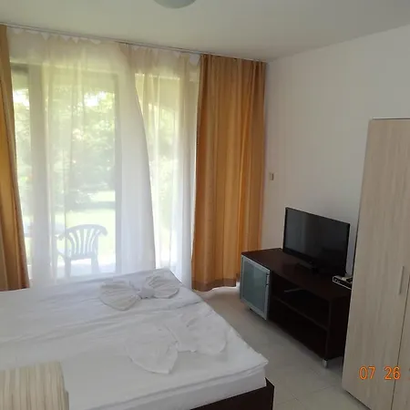 Triumph Village アパートホテル スヴェティ・ヴラス